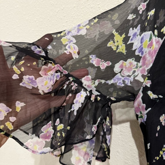 Lauren Ralph Lauren Floral Wrap Blouse Bell Sleeves Black Sheer Women’s Large - Picture 4 of 15